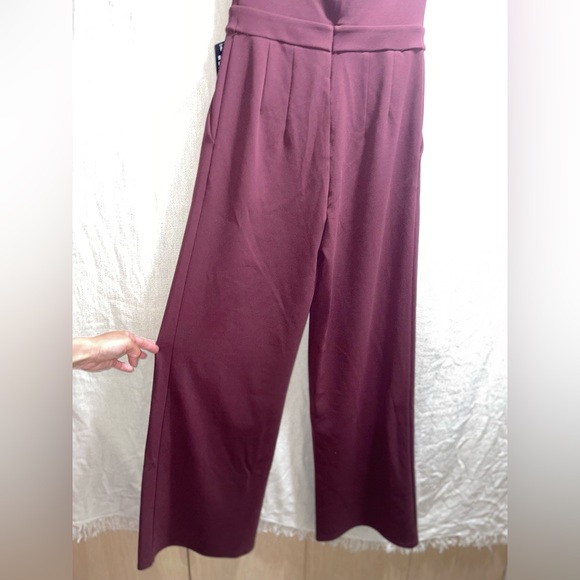 Off The Shoulder Jumpsuit - Picture 13 of 14